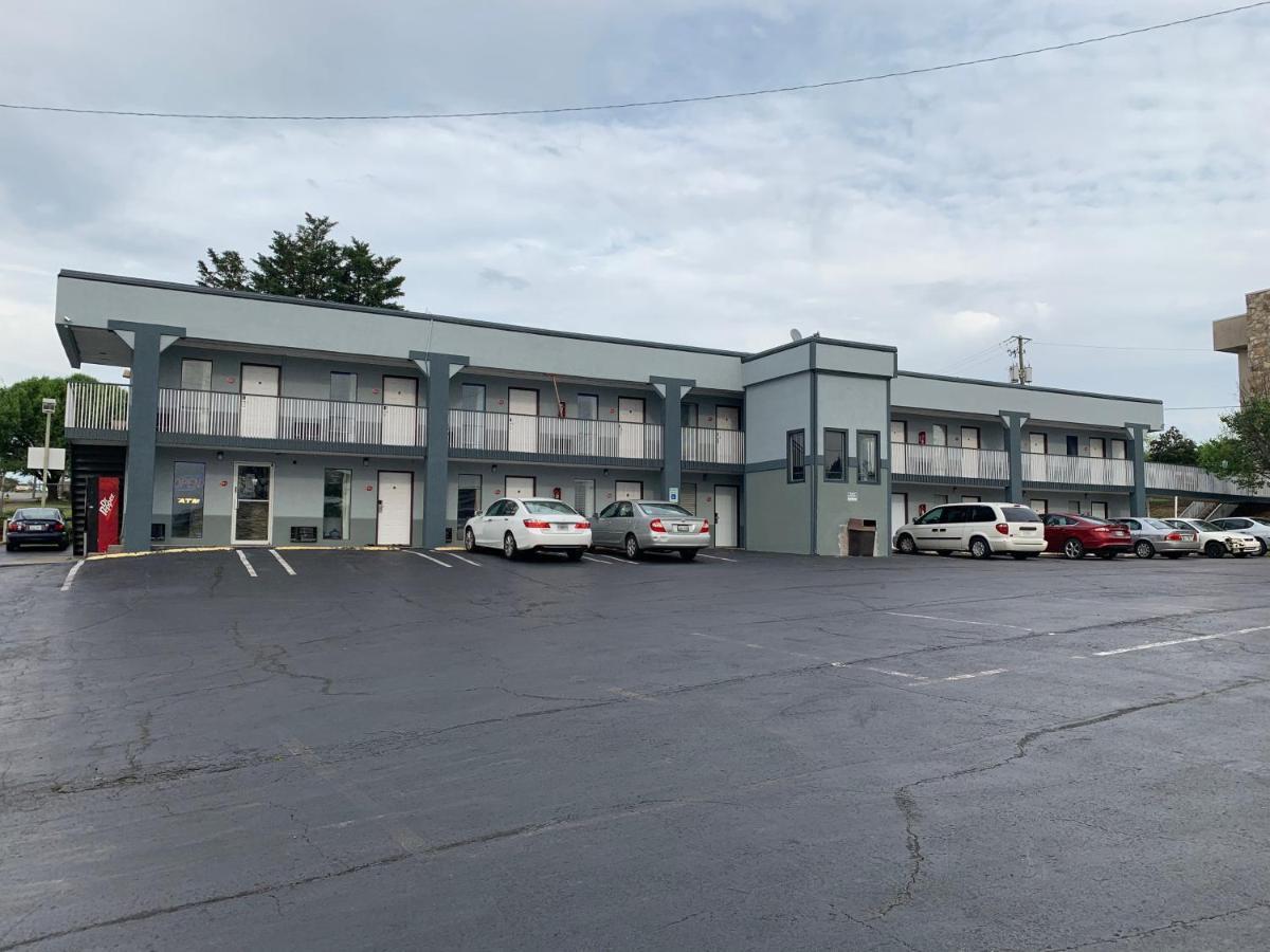 Royal Inn & Suites Knoxville Zewnętrze zdjęcie